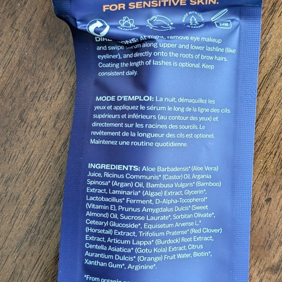 Moon Boost Lash and Brow Enhancing Serum - Picture 2 of 4